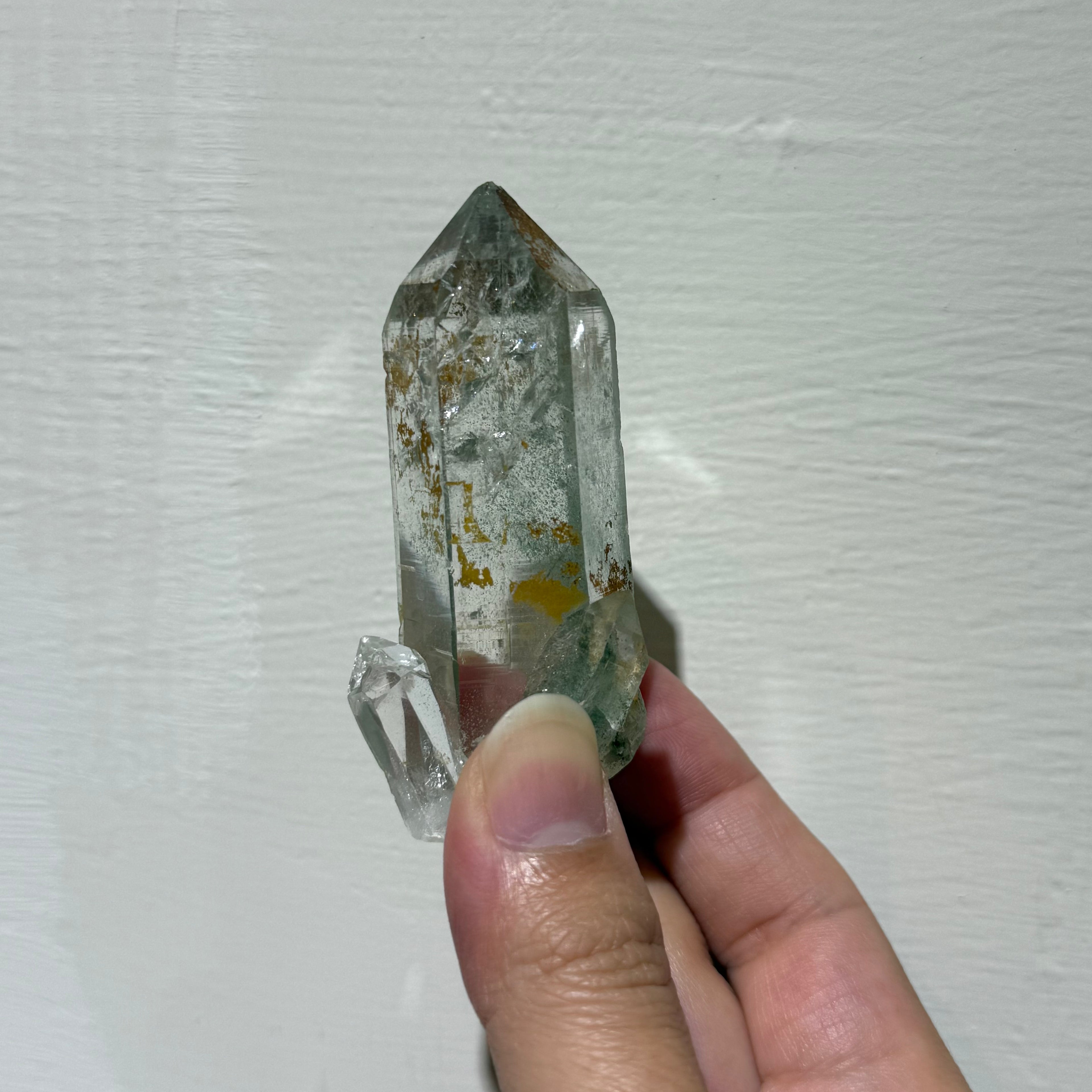 尼泊爾喜馬拉雅水晶・綠幽靈晶簇

Nepal Himalayan Quartz Cluster with Green Phantom Inclusions